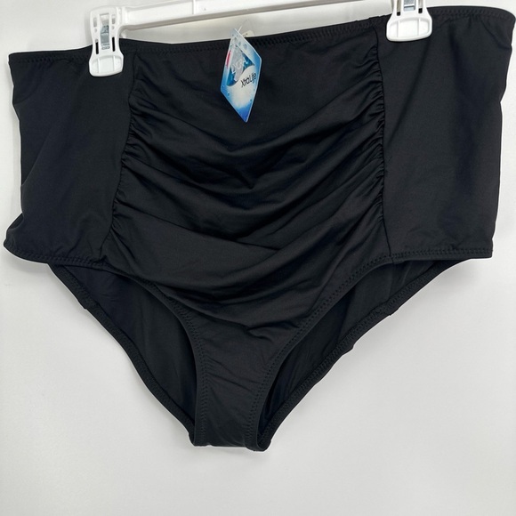 Sorella Swim Skirt Ruched Swim Bottom Size 18/20 NWT In Black Lycra - Picture 1 of 4